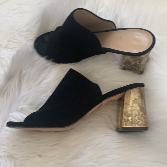 M. Gemi the Noto mule black suede with gold heel - Picture 5 of 8